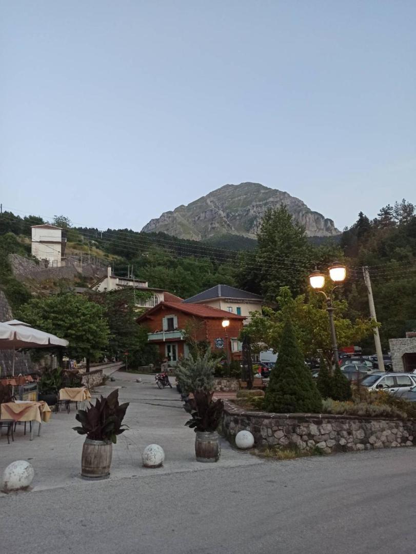 Elli΄s House συγχρονο σπιτι στα πραμαντα Hébergement de vacances
